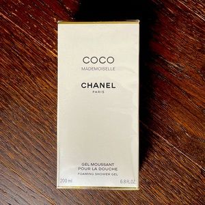 Chanel COCO Mademoiselle foaming shower gel